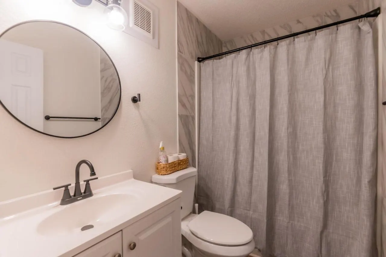Apartment Coastal Luxe Villa By The Beach Hilton Head Island